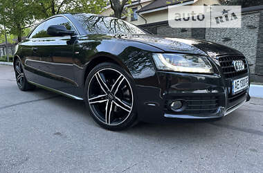 Купе Audi A5 2010 в Днепре