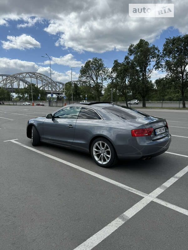 Купе Audi A5 2012 в Киеве