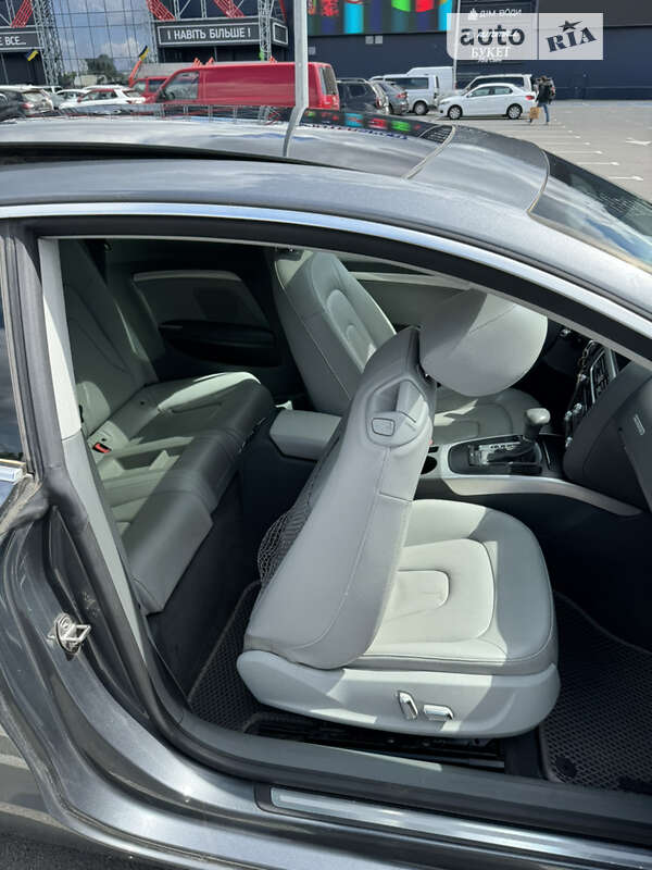 Купе Audi A5 2012 в Киеве фото 18 Купе Audi A5 2012 в Киеве