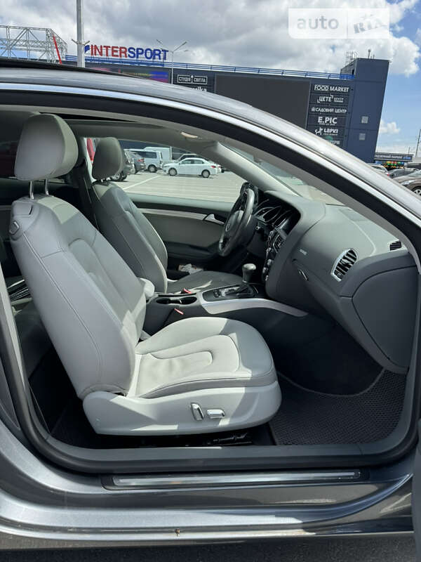 Купе Audi A5 2012 в Киеве фото 19 Купе Audi A5 2012 в Киеве
