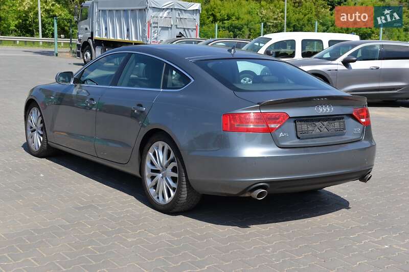 Купе Audi A5 2011 в Виннице