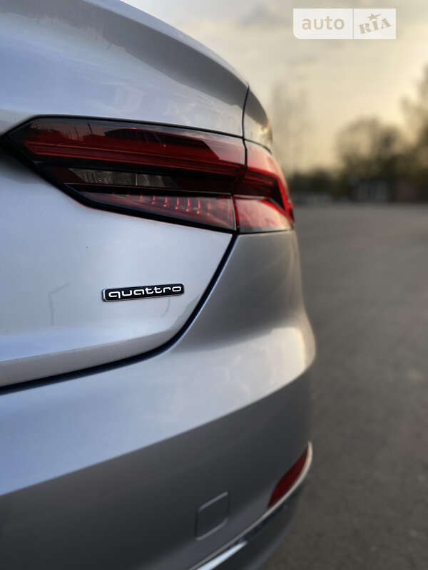 Купе Audi A5 2017 в Киеве фото 12 Купе Audi A5 2017 в Киеве