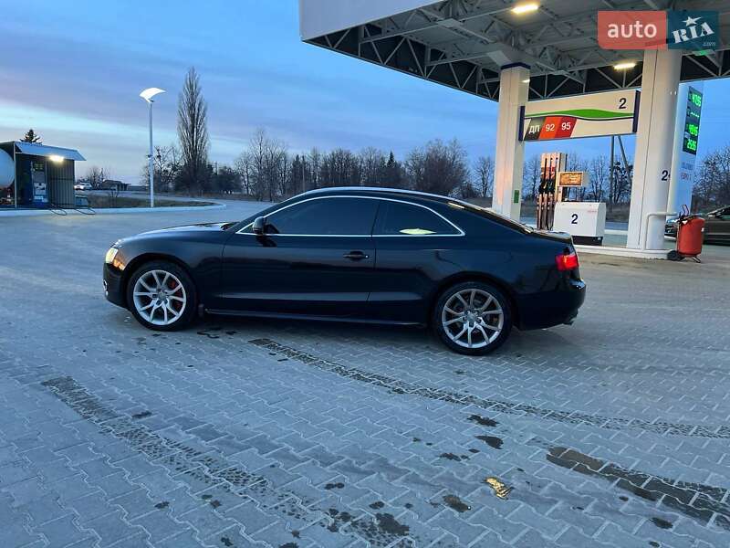 Купе Audi A5 2008 в Тыврове
