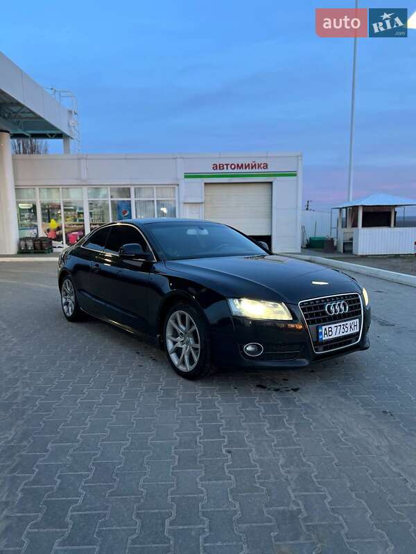 Купе Audi A5 2008 в Тыврове
