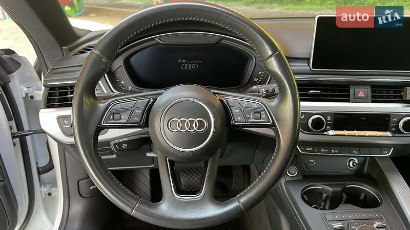Купе Audi A5 2017 в Киеве