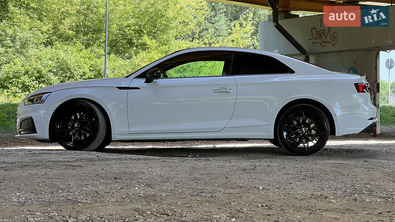 Купе Audi A5 2017 в Киеве