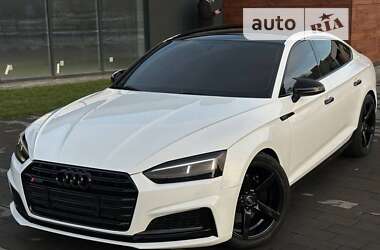 Купе Audi A5 2017 в Киеве