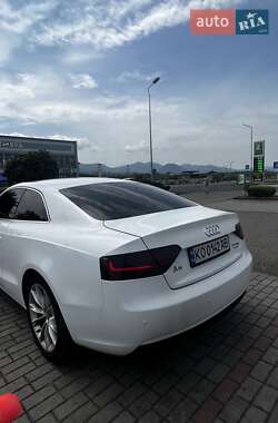 Купе Audi A5 2011 в 