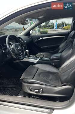 Купе Audi A5 2011 в Тячеві