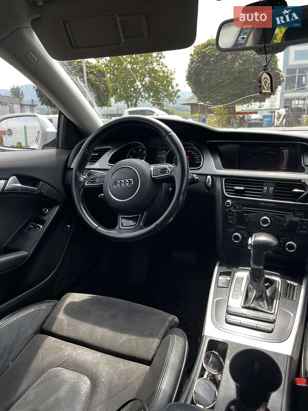 Купе Audi A5 2011 в Тячеві