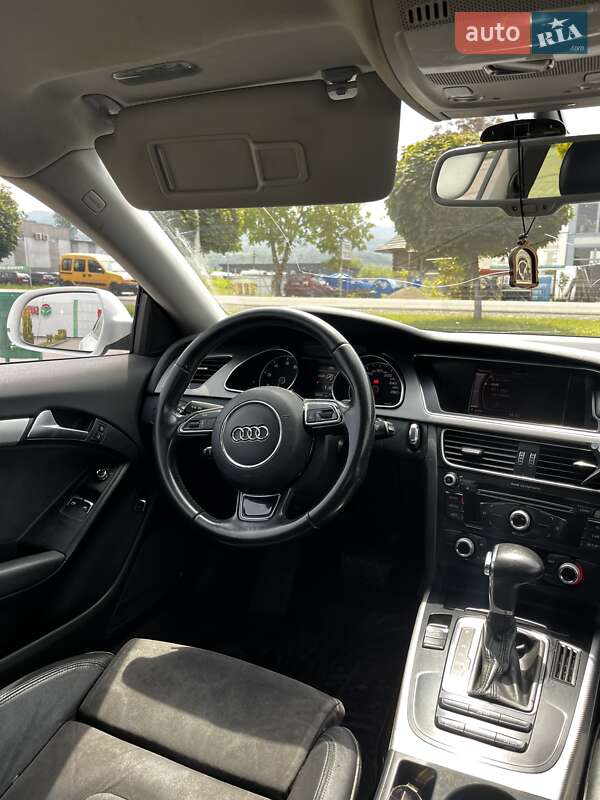 Купе Audi A5 2011 в Тячеві