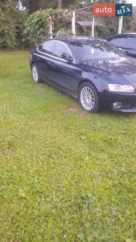 Лифтбек Audi A5 2010 в Львове