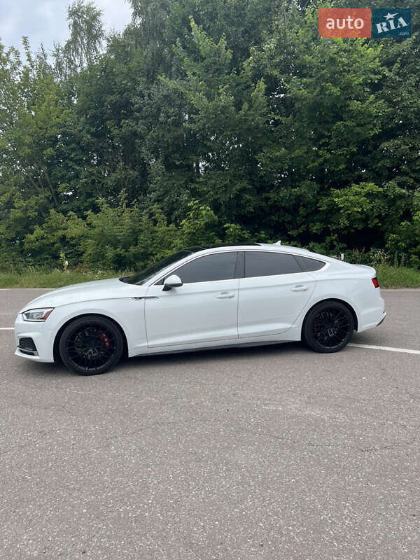 Купе Audi A5 2017 в Новому Калинові