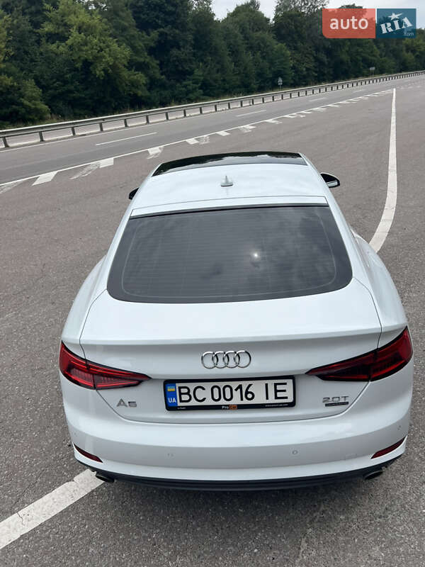 Купе Audi A5 2017 в Новому Калинові