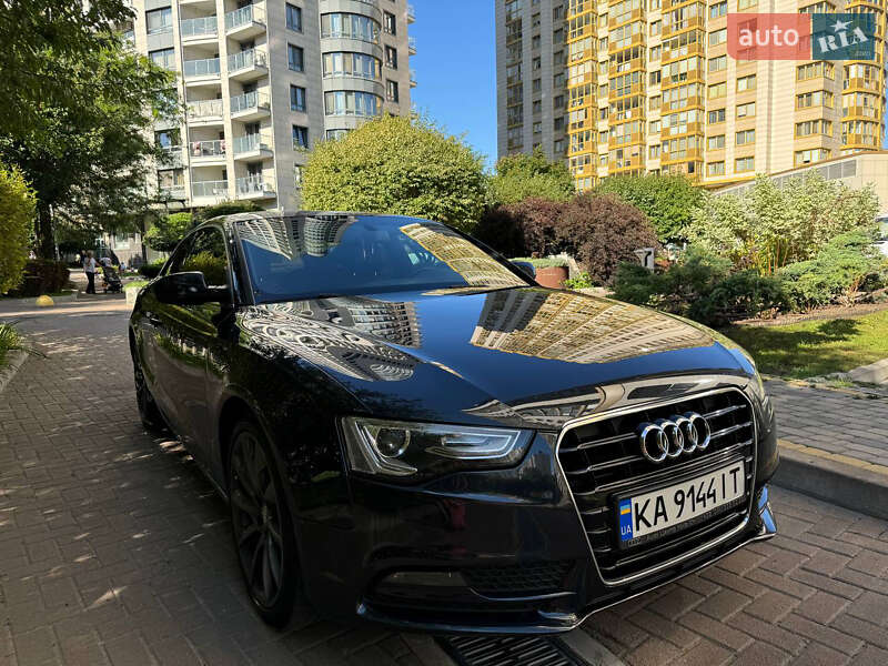 Купе Audi A5 2013 в Києві