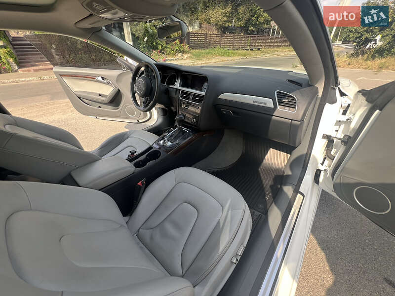 Купе Audi A5 2014 в Киеве
