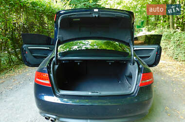Купе Audi A5 2010 в Луцке