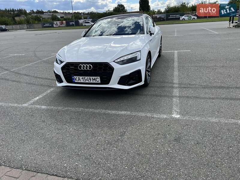Лифтбек Audi A5 2022 в Киеве