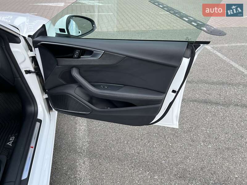 Лифтбек Audi A5 2022 в Киеве