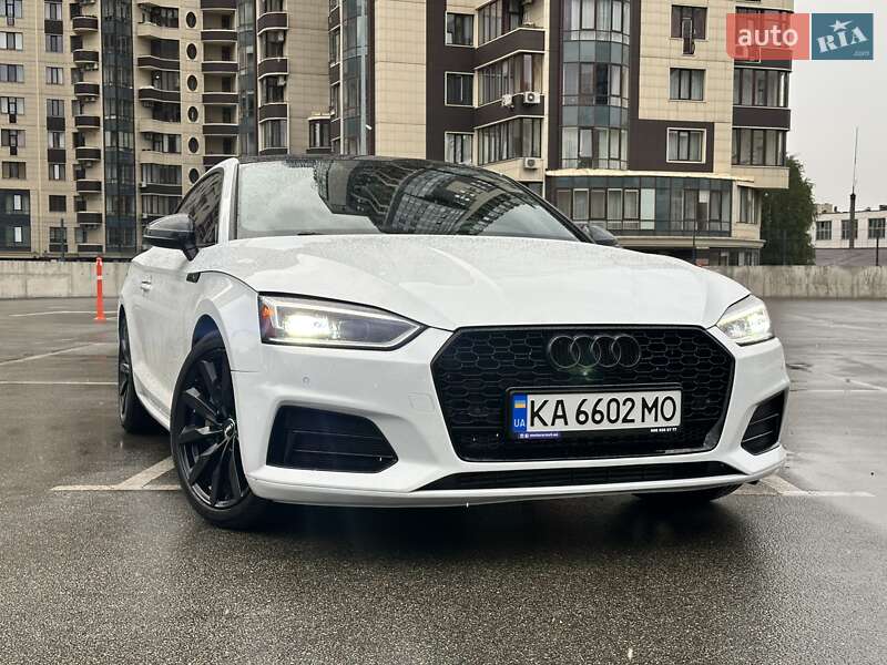 Купе Audi A5 2018 в Киеве