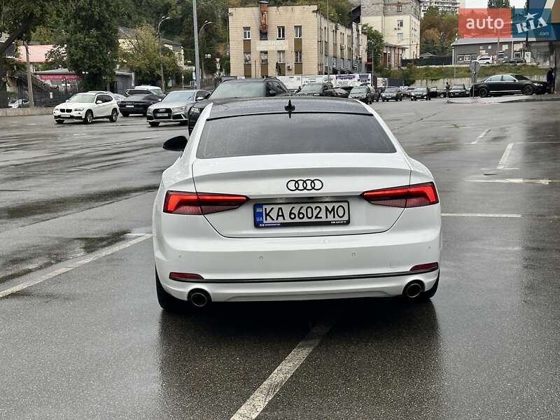 Купе Audi A5 2018 в Киеве
