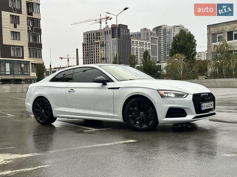 Купе Audi A5 2018 в Киеве