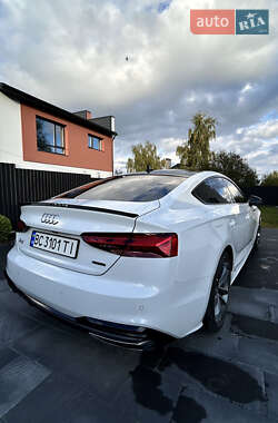 Ліфтбек Audi A5 2021 в 