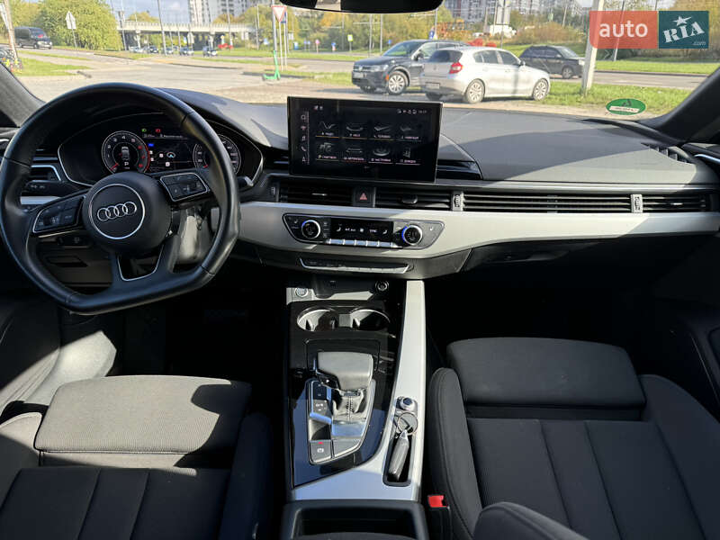 Лифтбек Audi A5 2020 в Львове
