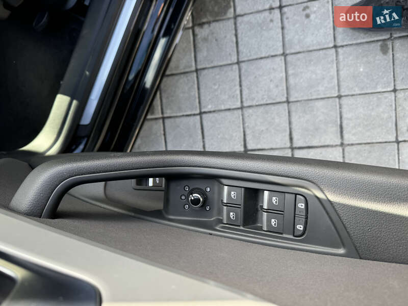 Лифтбек Audi A5 2020 в Львове