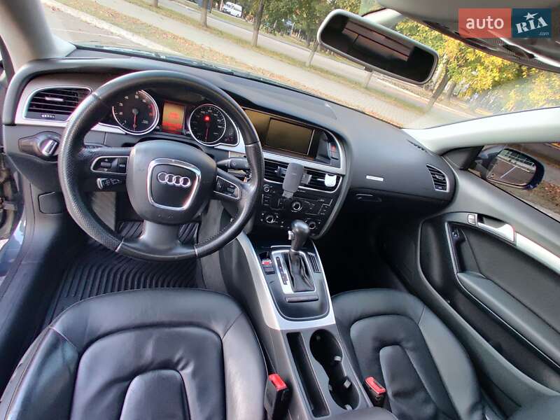 Купе Audi A5 2010 в Николаеве
