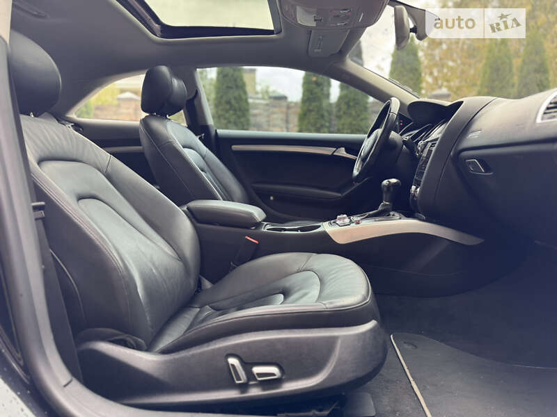 Купе Audi A5 2015 в Киеве