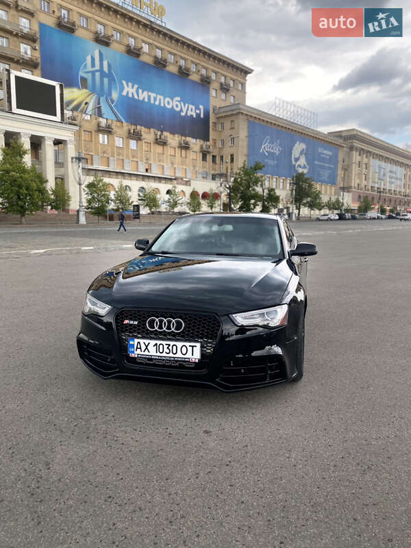 Купе Audi A5 2013 в Киеве