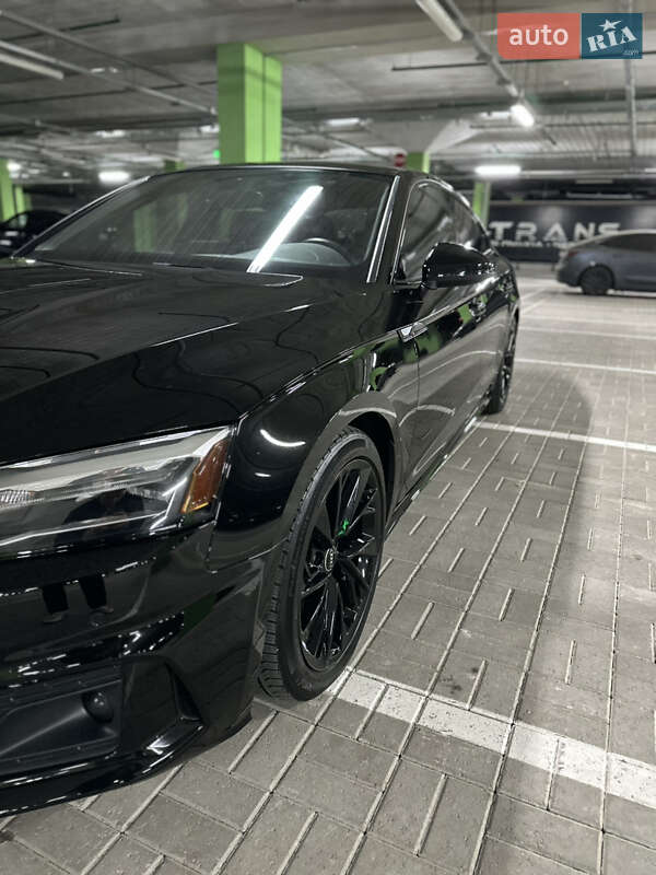 Лифтбек Audi A5 2022 в Киеве