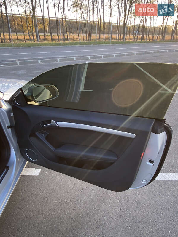 Купе Audi A5 2011 в Днепре