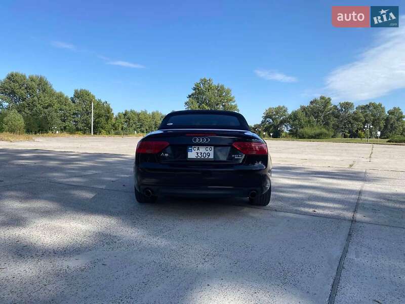 Кабріолет Audi A5 2013 в Києві