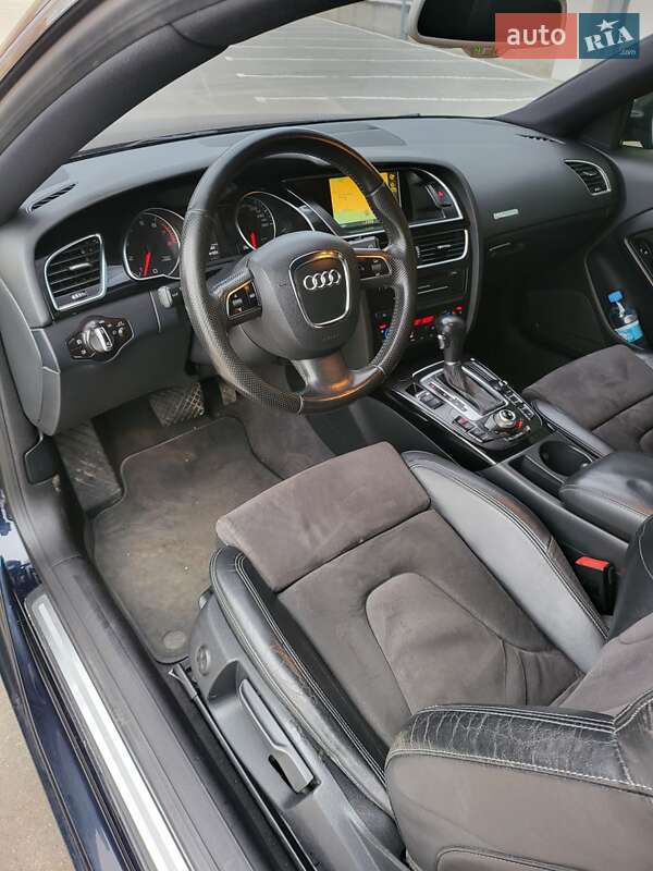 Купе Audi A5 2010 в Одесі