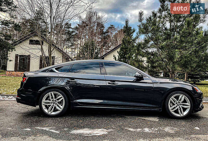 Купе Audi A5 2019 в Киеве