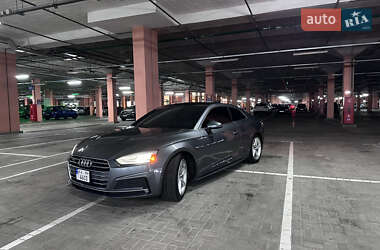 Купе Audi A5 2016 в Києві