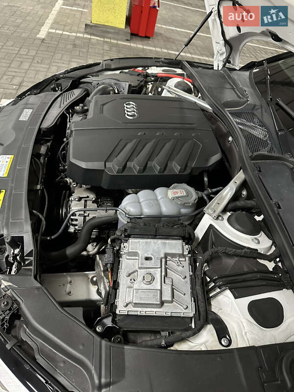 Лифтбек Audi A5 2022 в Киеве
