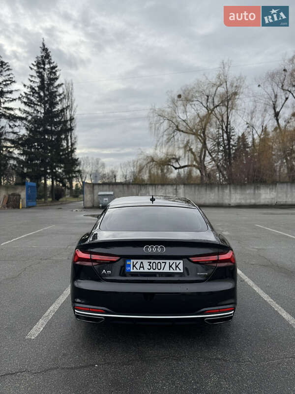 Лифтбек Audi A5 2020 в Киеве