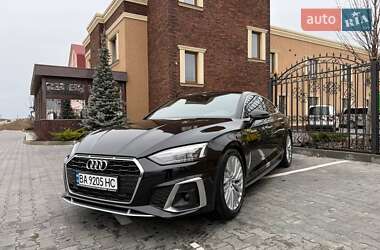 Лифтбек Audi A5 2020 в Киеве