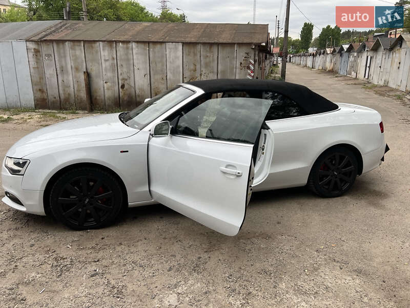 Кабриолет Audi A5 2012 в Житомире