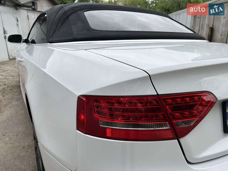 Кабриолет Audi A5 2012 в Житомире