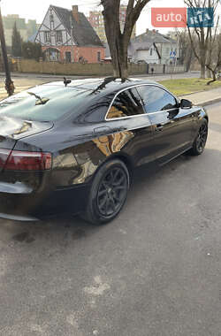 Купе Audi A5 2010 в Луцке