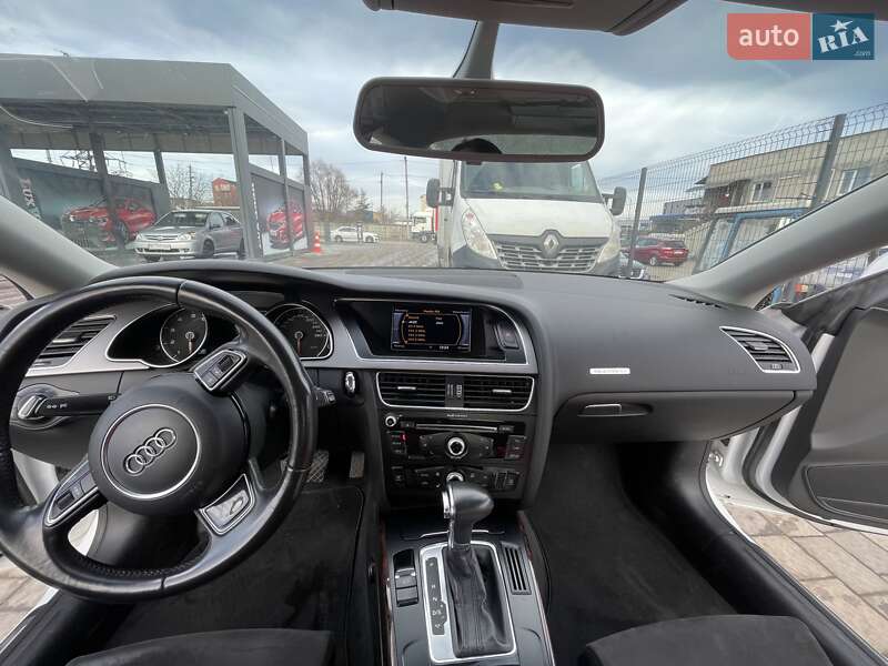 Купе Audi A5 2012 в Львові