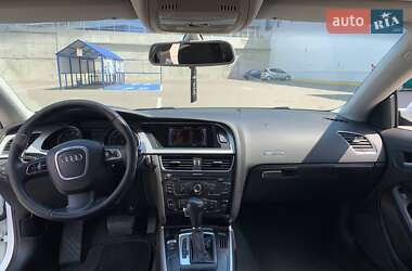 Купе Audi A5 2011 в 