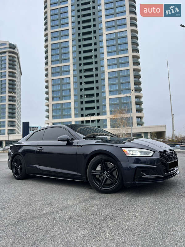 Купе Audi A5 2017 в Днепре