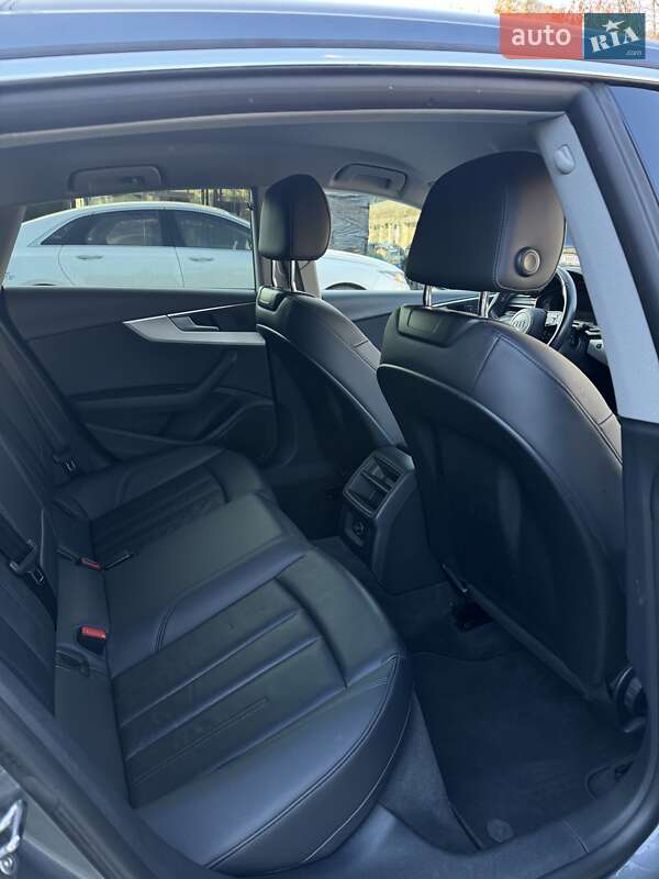 Купе Audi A5 2018 в Киеве