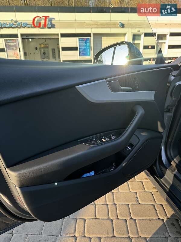 Купе Audi A5 2018 в Киеве