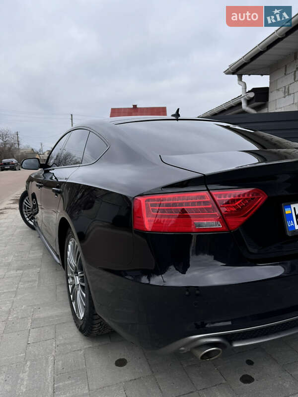 Купе Audi A5 2013 в Киеве